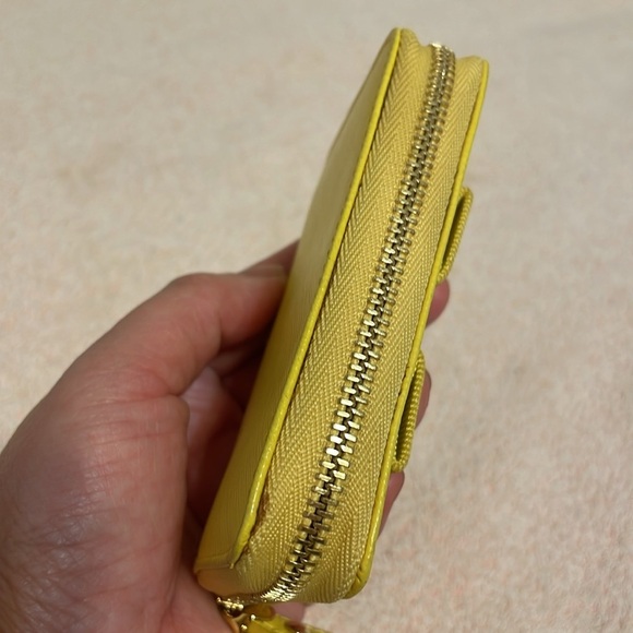 Salvatore Ferragamo Yellow Leather Coin Purse - Picture 6 of 12
